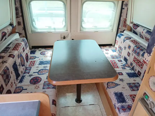 Aluguer-Fiat-Campervan-05