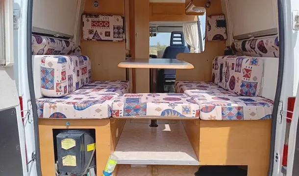Aluguer-Fiat-Campervan-15